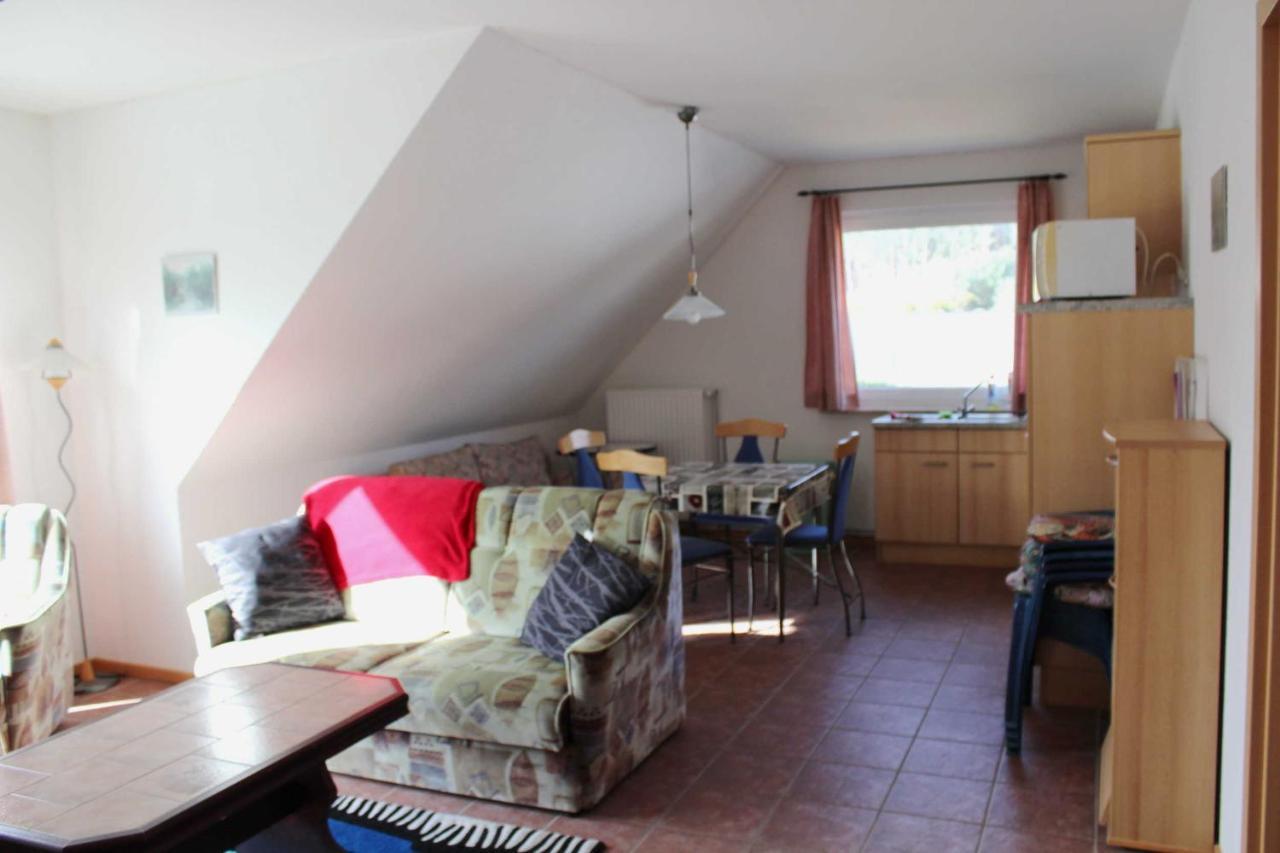 Ferienwohnungen Familie Piel Lutow Exterior photo